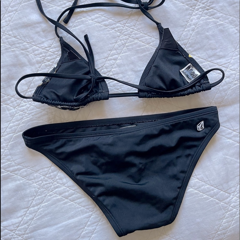 Volcom dead stock swim two-piece size XS as seen on Megan Fox - Picture 6 of 6